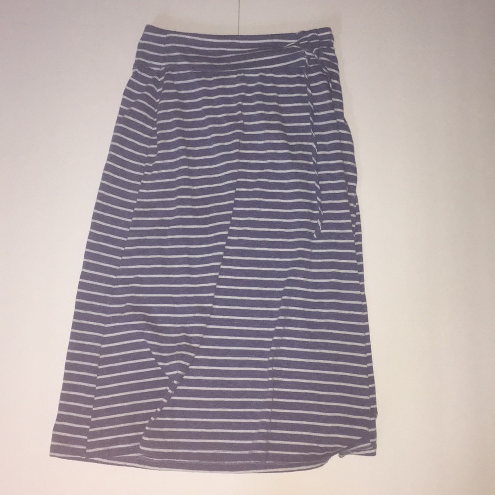 Mid length kids skirt